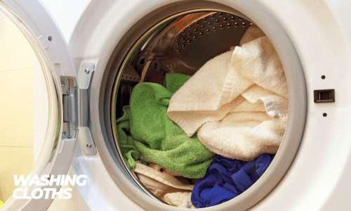 FabFresco - Professional Laundry & Dry Clean washing cloths (2)-min